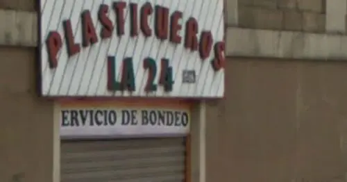 PLASTICUEROS LA 24 BOGOTÁ PLASTICUEROS LA 24 BOGOTÁ